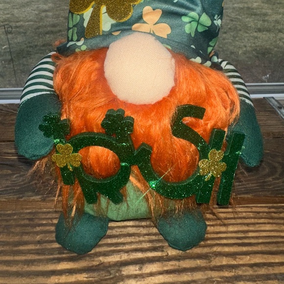 Green Leprechaun St. Patrick's Day Gnome - Irish - Picture 6 of 6